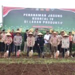 Polresta Banyuwangi Dorong Penguatan Ketahanan Pangan Lewat Penanaman Jagung Kuartal IV 2025