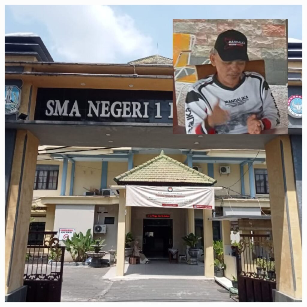 Seragam SMA Negeri 1 Lumajang Harganya Melambung , Komite Sekolah Diberikan DROPING dari Cabdin Jember Tidak Bisa Tolak