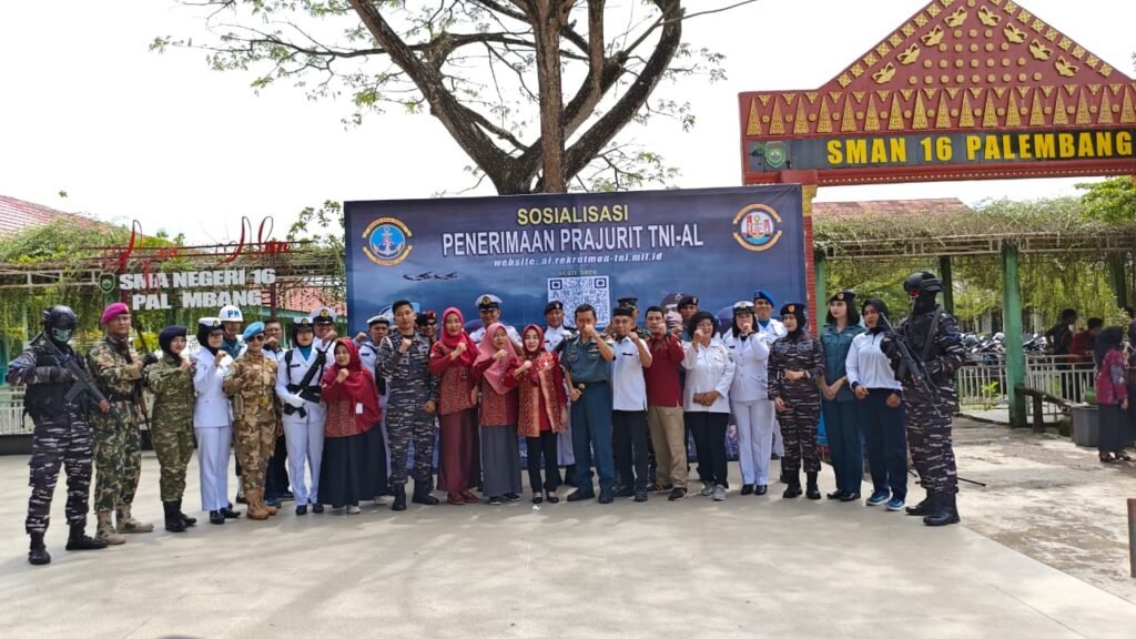 Lanal Palembang Gelar Sosialisasi Werving dan Bela Negara di SMAN 16 Palembang
