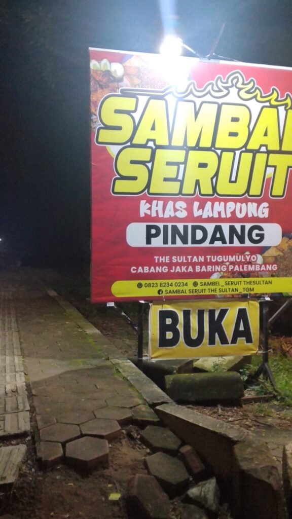 BEBEK SERUIT 60% GOSONG, PELANGGAN KEY DIBIAKAN DAN DISEBUT “MASALAH KECIL” OLEH PEMILIK SAMBAL SERUIT THE SULTAN TGM JAKABARING