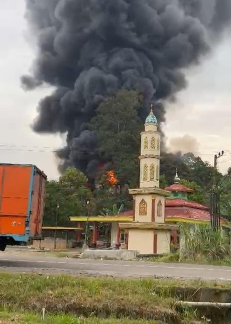 “Kasus Kebakaran Sumur Minyak Ilegal Muba Tak Ada Tersangka, DPD AI Sumsel: Copot Kasat Reskrim dan Kanit Pidsus Polres Muba!”