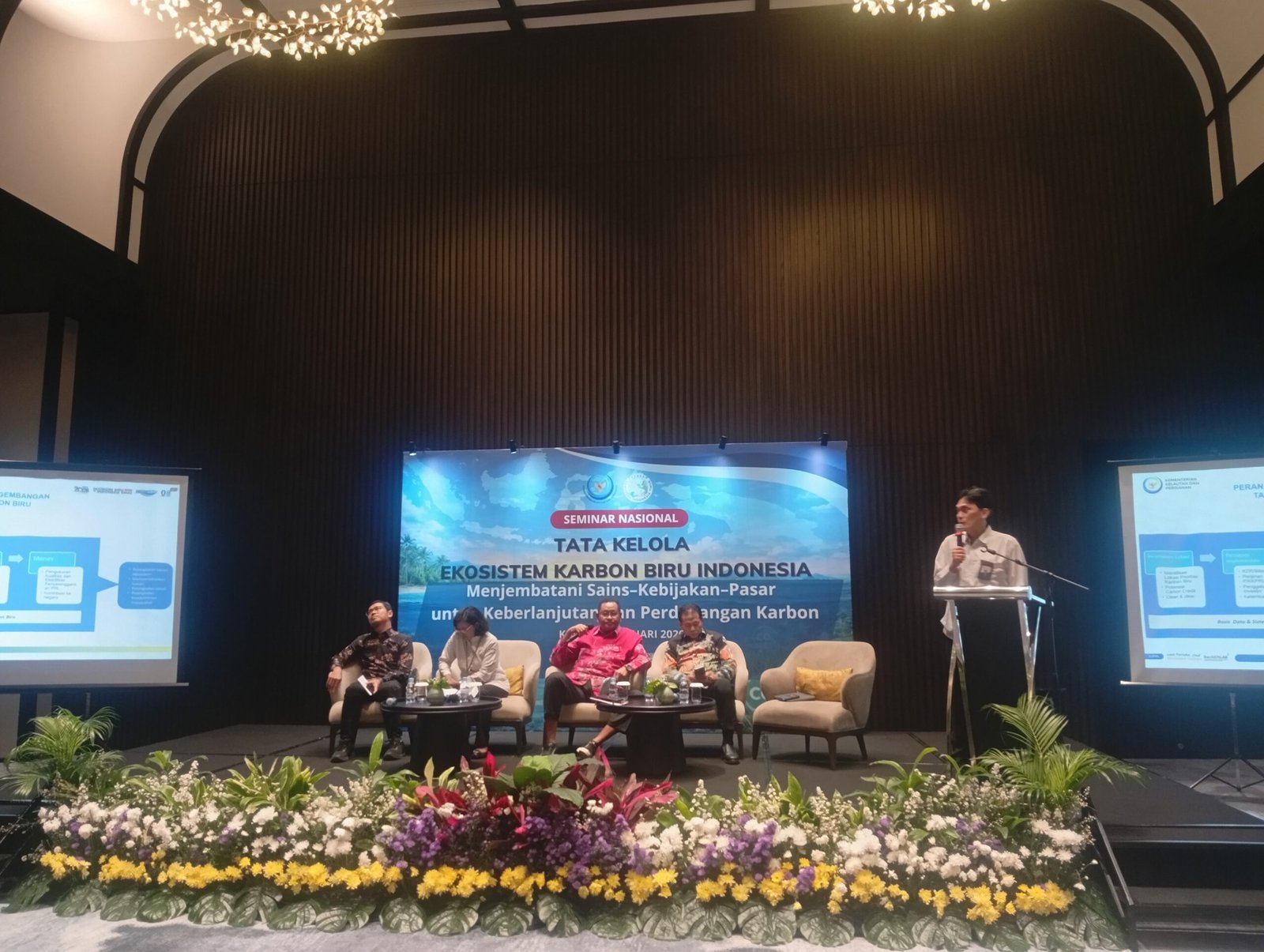 Seminar Nasional Tata Kelola Ekosistem Karbon Biru Perkuat Kolaborasi Nasional Dan Daerah