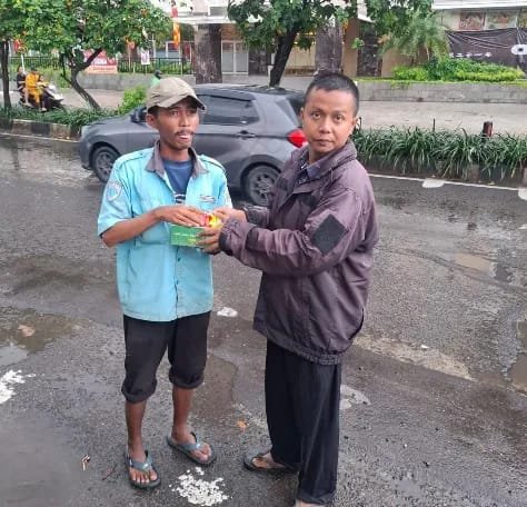 Jum’at Berkah: Upaya BRI BO Lebak Bulus Pererat Silaturahmi dengan Warga