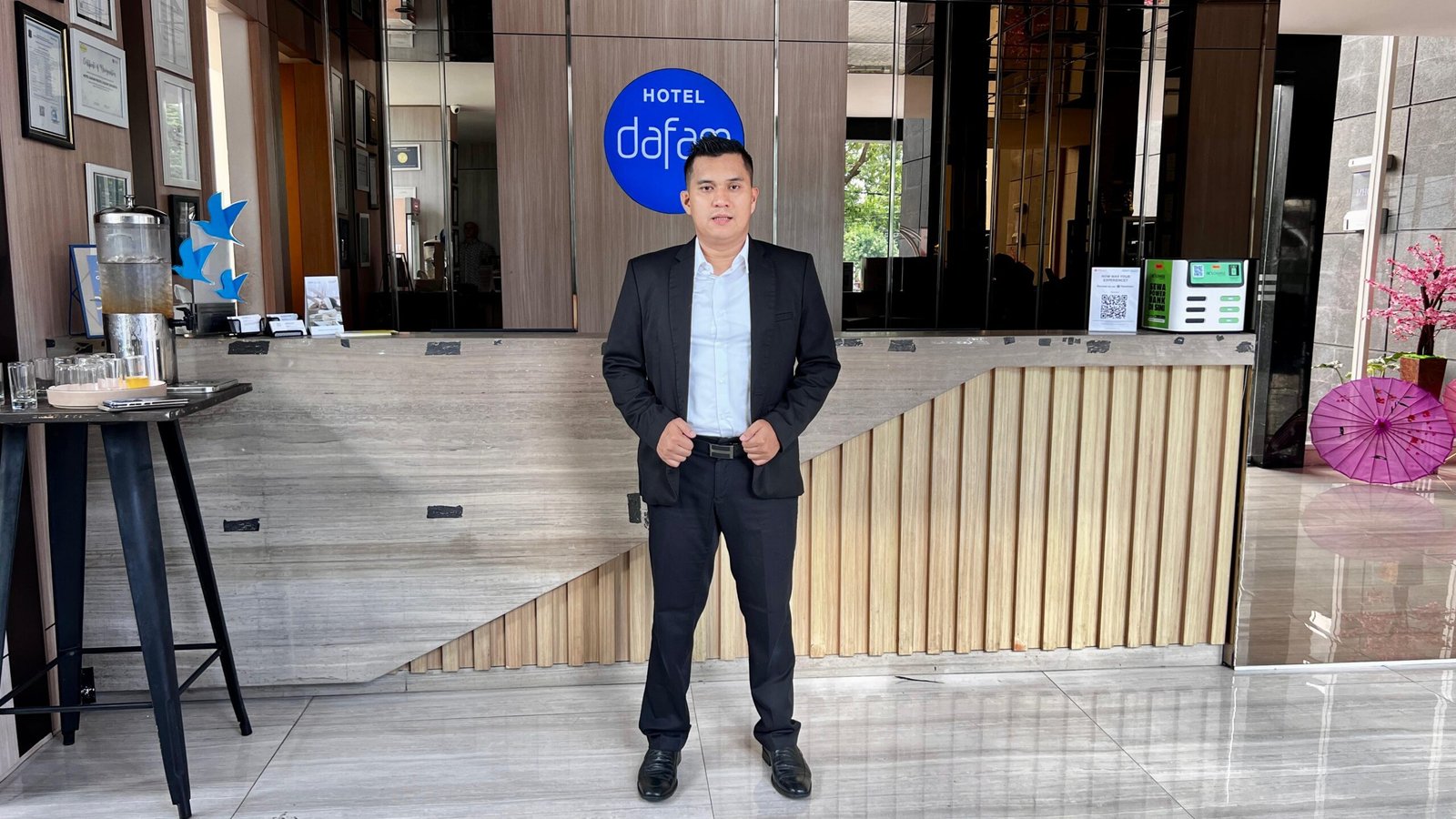 Wajah Baru, Semangat Baru: Muhamad Muamar Khadafi Pimpin Dafam Pacific Caesar Surabaya