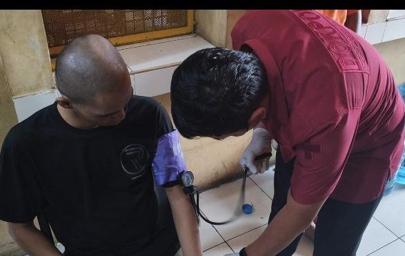Sidokkes Polres Pelabuhan Tanjung Priok, Laksanakan Pemeriksaan Kesehatan Bagi Tahanan