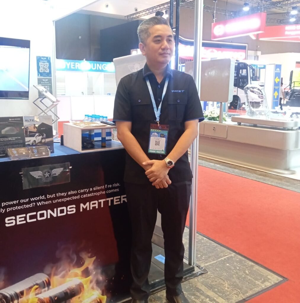 Opsi Fokus pada Bahaya & Urgensi: Ancaman Api 2.000°C di Era EV: Willy Hadi Wijaya Peringatkan Kegagalan Sistem Pemadam Konvensional di PRJ 2026