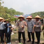 Kapolda Banten Pimpin Penanaman 3.000 Pohon, Dorong Kepedulian Lingkungan Lewat Gerakan Indonesia ASRI