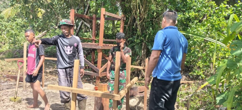 Satgas TMMD Bangun Fasilitas 5 Unit MCK Umum untuk Warga Kampung Keakwa