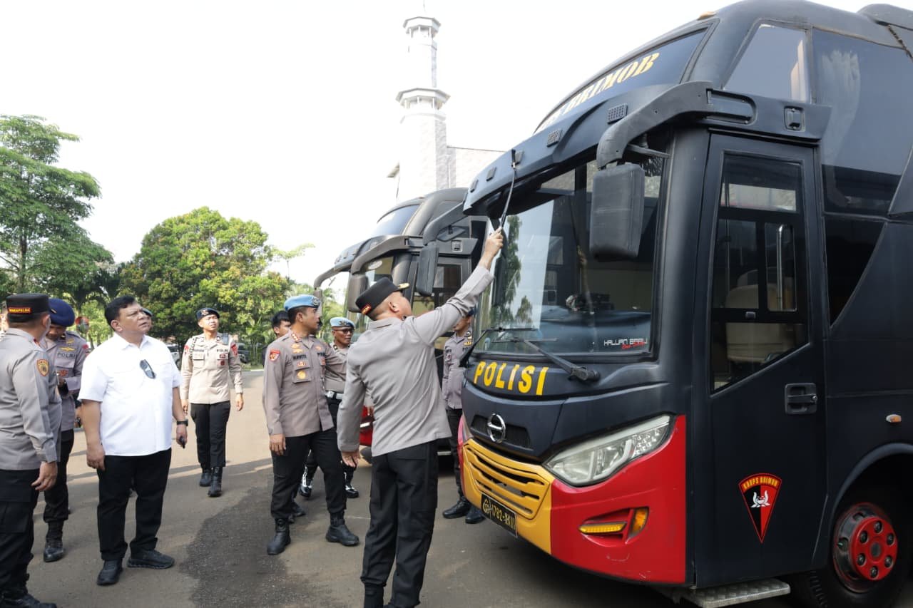 Polda Banten Laksanakan Pengecekan Kesiapan Kendaraan Dinas untuk Pengamanan Hari Buruh