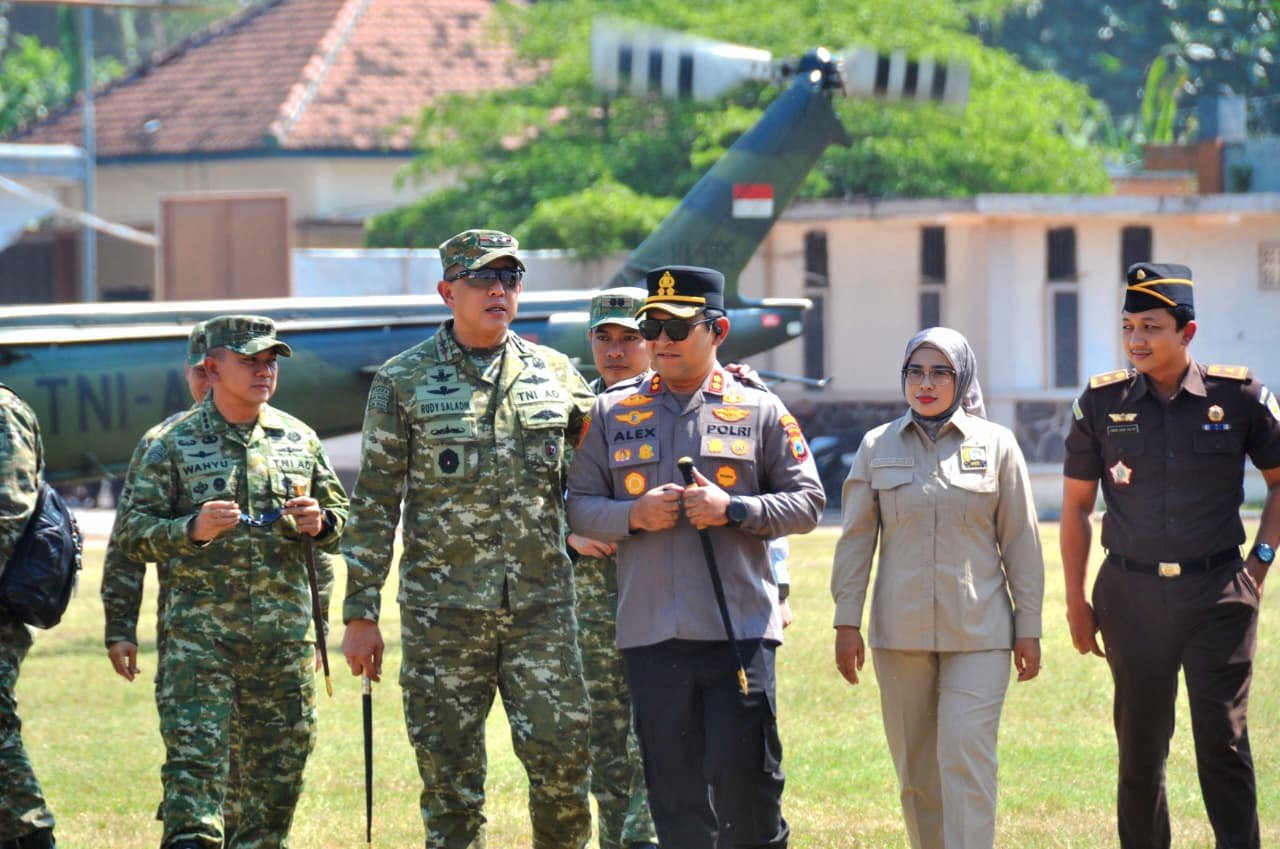 Sambutan Meriah Forkopimda Lumajang untuk Pangdam V/Brawijaya