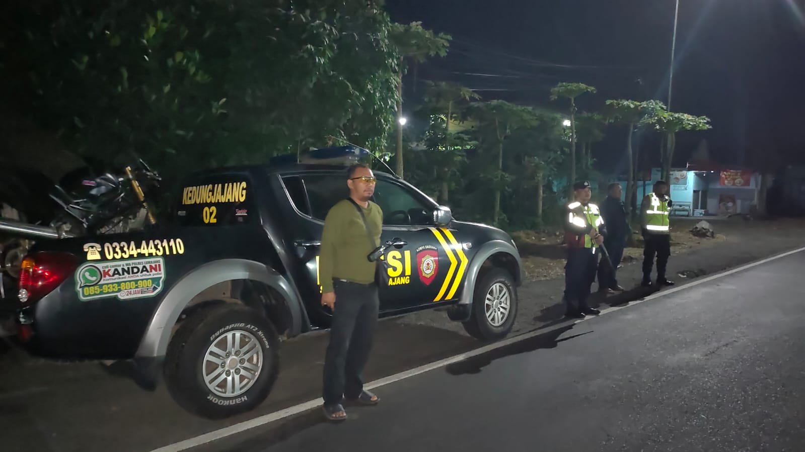 Patroli Dini Hari, Polsek Kedungjajang Perketat Pengawasan di Titik Rawan Kriminalitas