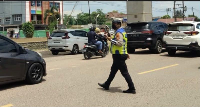 Wujudkan Kamseltibcarlantas, Satlantas Polres Banyuasin Gencarkan Strong Point dan Patroli Hunting