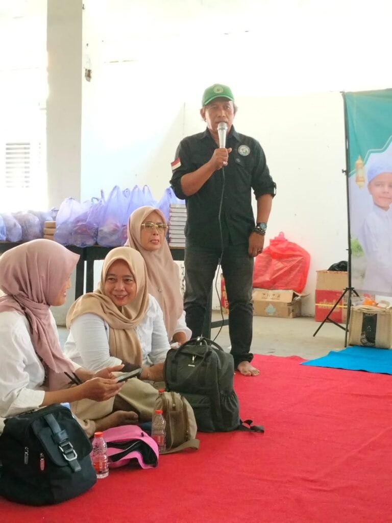 Paguyuban RT/RW Kota Surabaya Bersama Surabaya Digital City dan Shejek Indonesia Gelar Santunan Anak Yatim Piatu “Meraih Berkah dengan Berbagi”