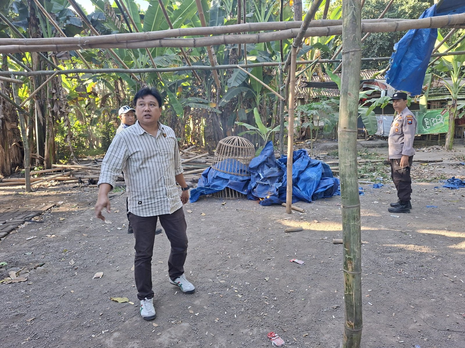 Tindak Lanjut Cepat Informasi Publik, Kanit Reskrim Polsek Jenggawah Bongkar Arena yang Diduga Digunakan untuk Sabung Ayam