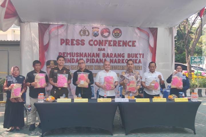 Polrestabes Surabaya Musnahkan Barang Bukti Narkotika, Tegaskan Komitmen Berantas Peredaran Narkoba