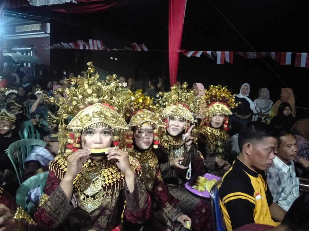 Tari Seluwang Mudek Buka Lomba Seni Tari Desa Petaling, Semangat Kemerdekaan Berpadu dengan Pelestarian Budaya