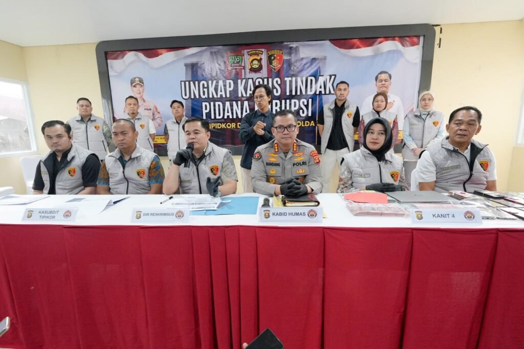 OTT Ditreskrimsus Polda Sumsel, Dua Oknum Disdik Banyuasin Diduga Pungut Fee Dana Revitalisasi 21 Sekolah