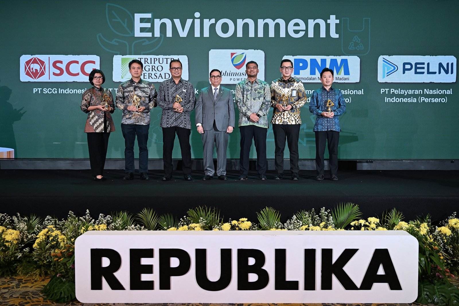 PELNI Raih Penghargaan ESG NOW Leadership Forum & Awards 2026 melalui Inovasi Daur Ulang Life Jacket